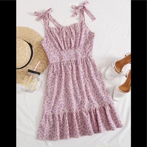 NWOT Floral dress